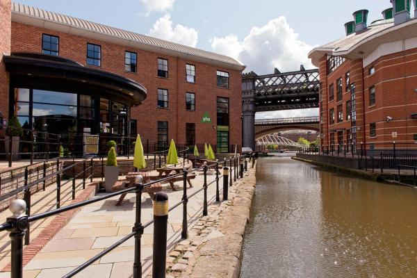 YHA Manchester exterior