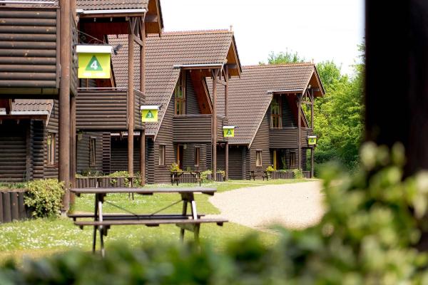 YHA London Lee Valley exterior