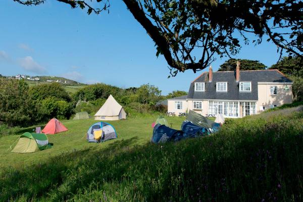 YHA Land's End exterior