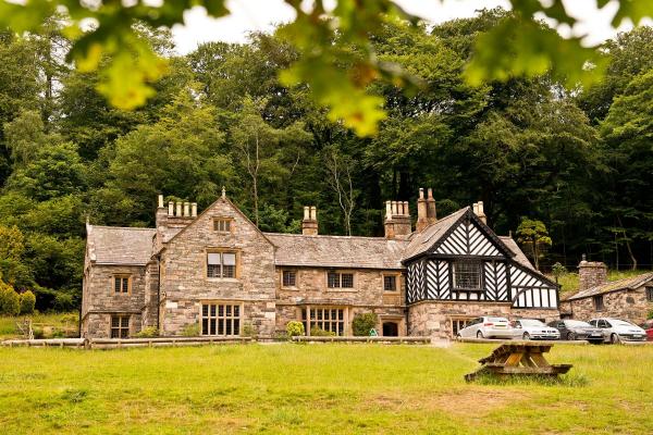 YHA Wasdale Hall Exterior