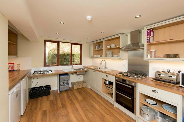 YHA Brecon Beacons Danywenallt kitchen