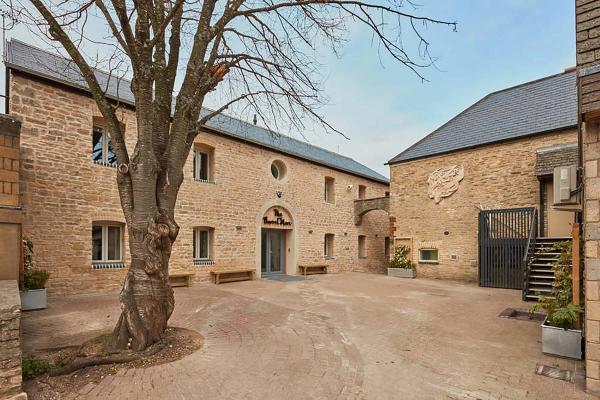 YHA Cotswolds exterior