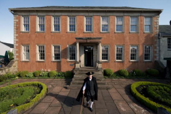 Worsworth House