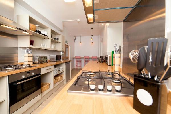 YHA Boggle Hole kitchen