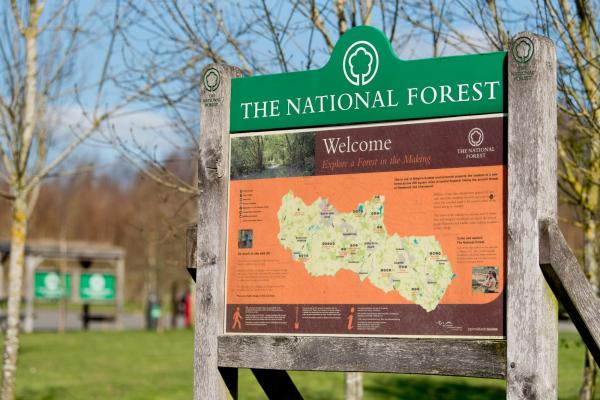 YHA National Forest Sign