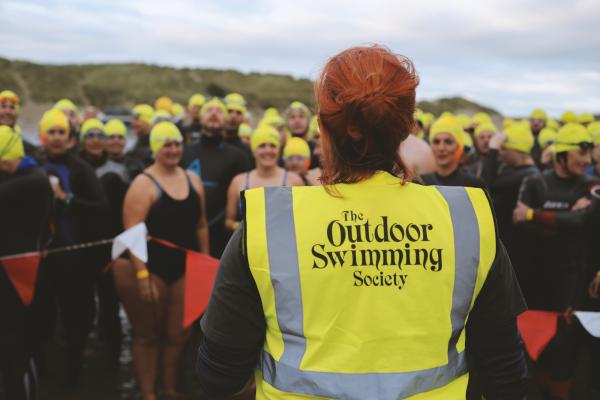 Outdoor-swimming-society-group