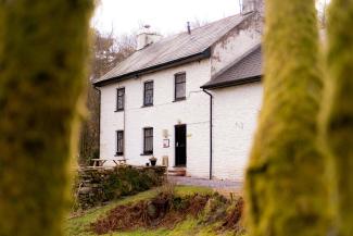 YHA Brecon Beacons exterior YHA Brecon Beacons exterior