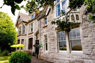 YHA Swanage front of hostel YHA Swanage