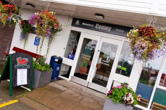 Entrance to YHA Conwy YHA Conwy entrance