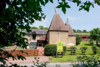 YHA Medway exterior view YHA Medway Exterior