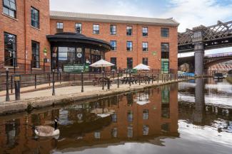 YHA Manchester exterior