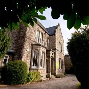 YHA Hathersage Exterior