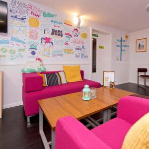YHA Liverpool Albert Dock Lounge