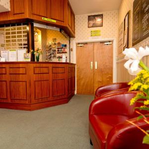 YHA Eyam Reception