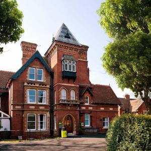 YHA Canterbury exterior