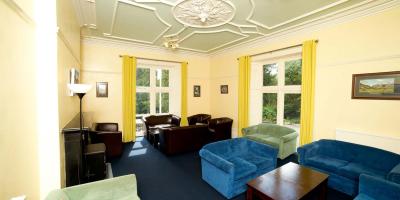 YHA Coniston Holly How Lounge Image