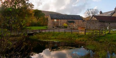 YHA Llangattock Exterior