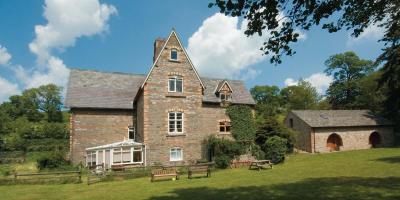 YHA Bridges exterior