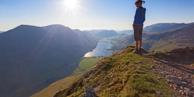 Landscape-Hiking-Views Woman-looking- at-mountain-views