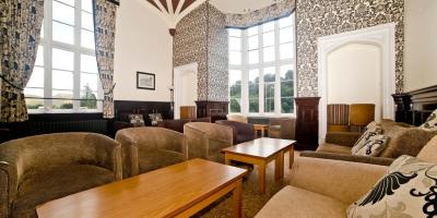 YHA Ilam Hall Lounge