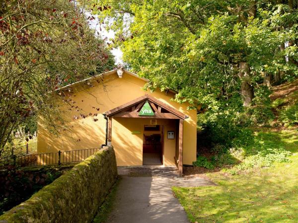 YHA Eyam External