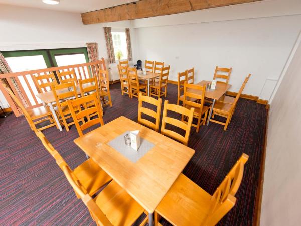 YHA Medway Dining Room