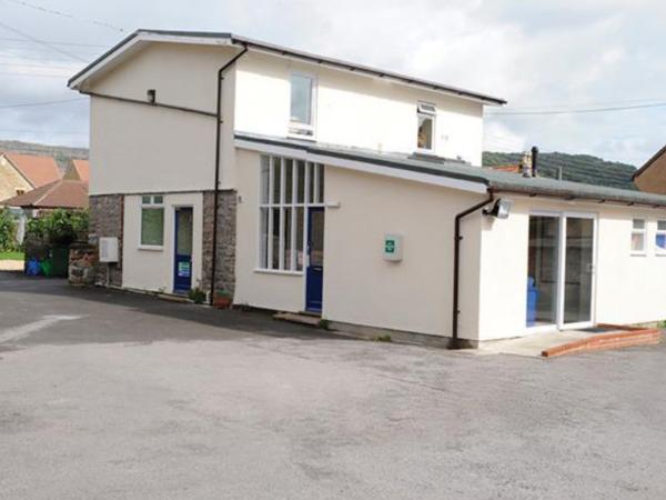 YHA Cheddar Barton exterior