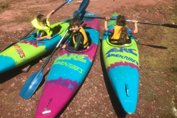 Children canoeing