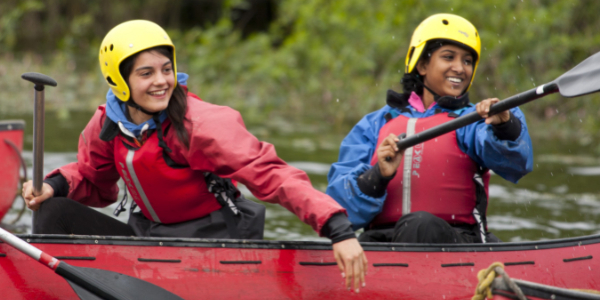 Children canoeing