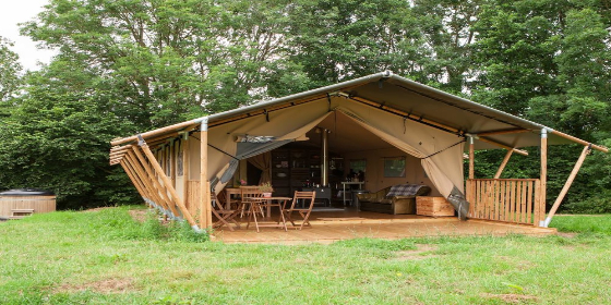 Safari tent