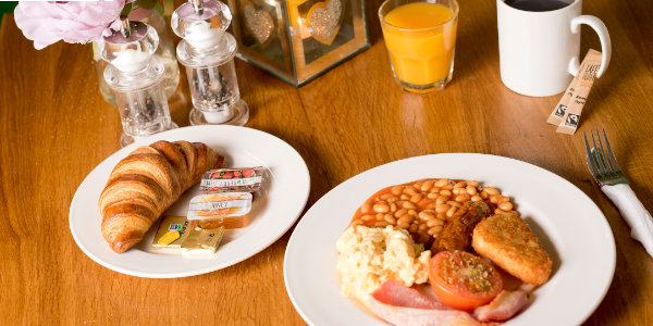 YHA full breakfast with cooked breakfast and croissant