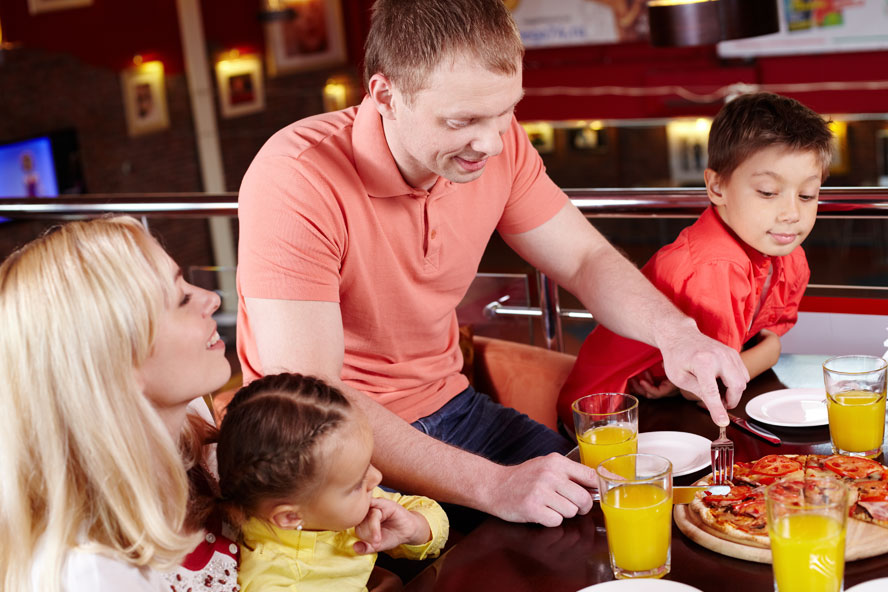 Kids eat free